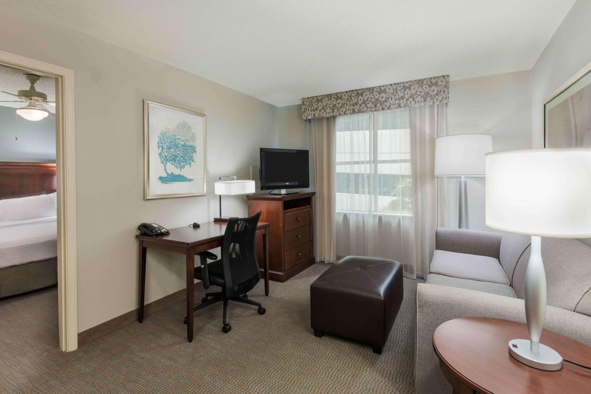 Homewood Suites By Hilton Tampa Airport - Westshore Exterior photo